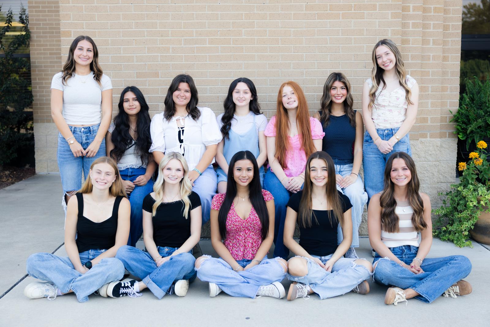 2025 Senior Homecoming Maids